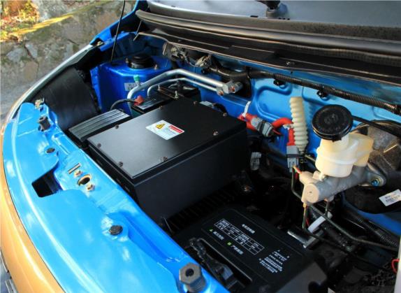 江铃E100B 2016款 E100 标准型 其他细节类   发动机舱