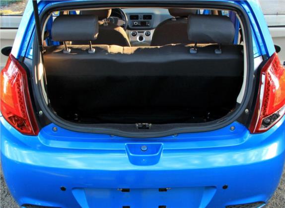 江铃E100B 2016款 E100 标准型 车厢座椅   后备厢