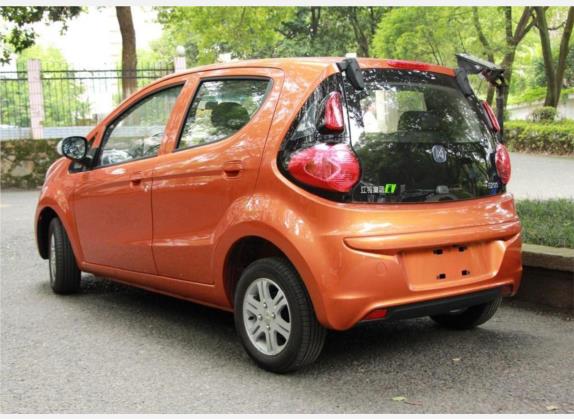 江铃E200L 2016款 E200 舒适型 外观   斜后