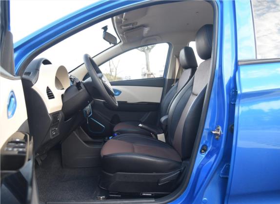 江铃E160 2017款 E160 舒适型 车厢座椅   前排空间