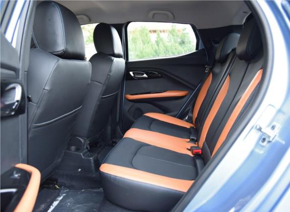 易至EV3 2019款 智跑版 车厢座椅   后排空间