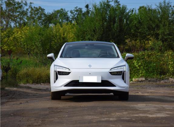 羿 2021款 450km 光耀豪华 双电机版 外观   正前