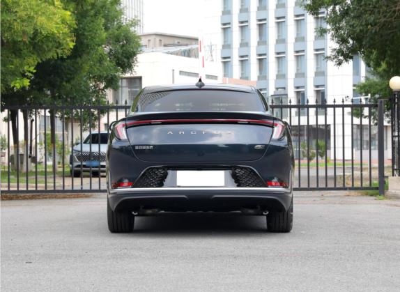极狐 阿尔法S(ARCFOX αS) 2021款 525S 175kW 外观   正后
