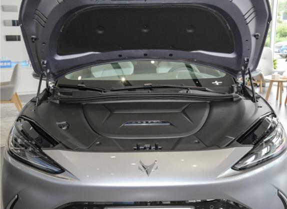 极狐 阿尔法S(ARCFOX αS) 2021款 708S+ 175kW 其他细节类   发动机舱