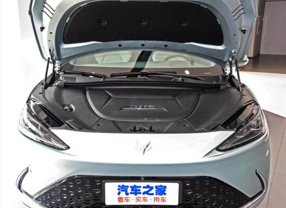 极狐 阿尔法S(ARCFOX αS) 2022款 708S+ 160kW 其他细节类   发动机舱