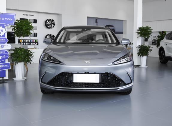 极狐 阿尔法S(ARCFOX αS) 2022款 708S+ 175kW 外观   正前
