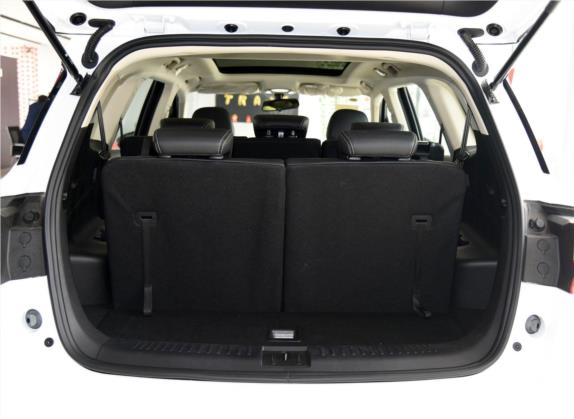 君马S70 2018款 1.5T 手动标准型 7座 车厢座椅   后备厢