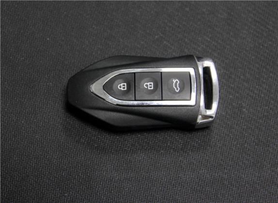 君马S70 2018款 1.5T 自动标准型 7座 其他细节类   钥匙
