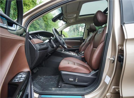 君马S70 2018款 1.5T 自动豪华型 7座 车厢座椅   前排空间