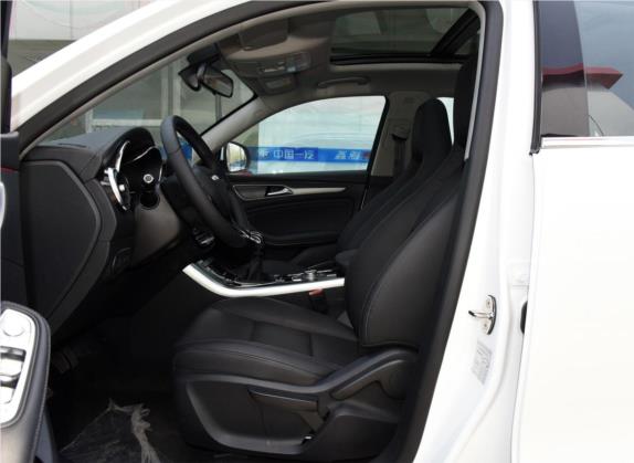 君马MEET 3(美图3) 2018款 1.5T 手动舒适型 车厢座椅   前排空间