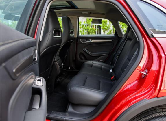 君马MEET 3(美图3) 2018款 1.5T CVT舒适型 车厢座椅   后排空间