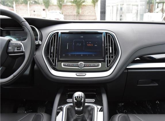 捷途X70 2018款 1.5T 手动悦行版 中控类   中控台