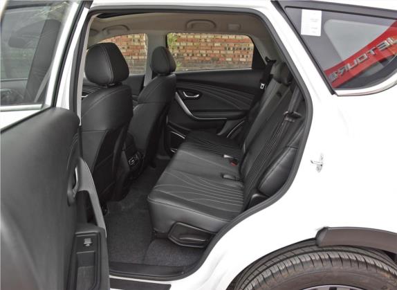 捷途X70 2018款 1.5T 手动智行版 车厢座椅   后排空间