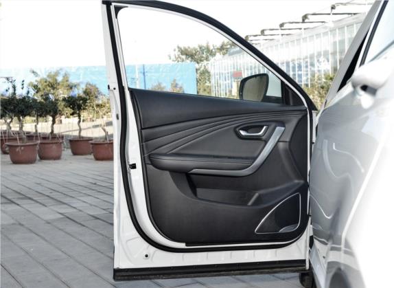 捷途X70 2019款 1.5T DCT劲行版 车厢座椅   前门板