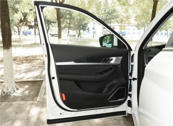 捷途X70 2020款 1.5T DCT智行版 5座 车厢座椅   前门板