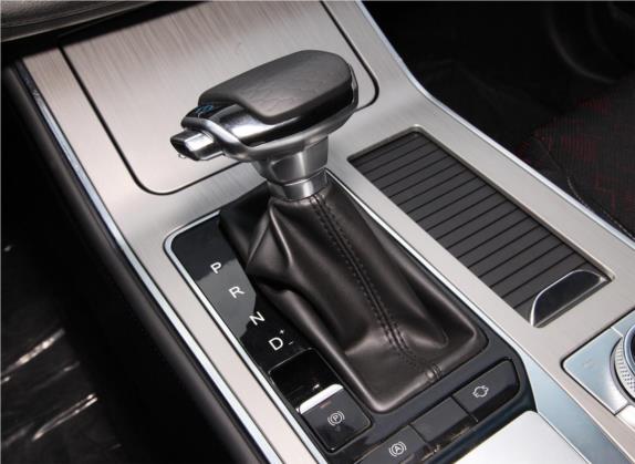 捷途X70 2020款 1.5T DCT畅行版 6座 中控类   挡把
