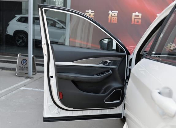 捷途X70 2021款 1.5T 手动特供I版 7座 车厢座椅   前门板