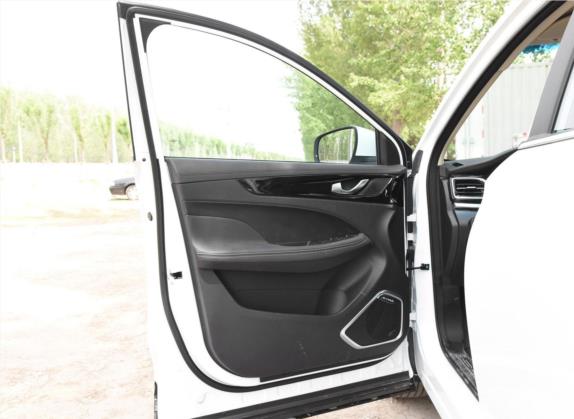 捷途X90 2019款 1.5T 自动悦享型 6座 国V 车厢座椅   前门板