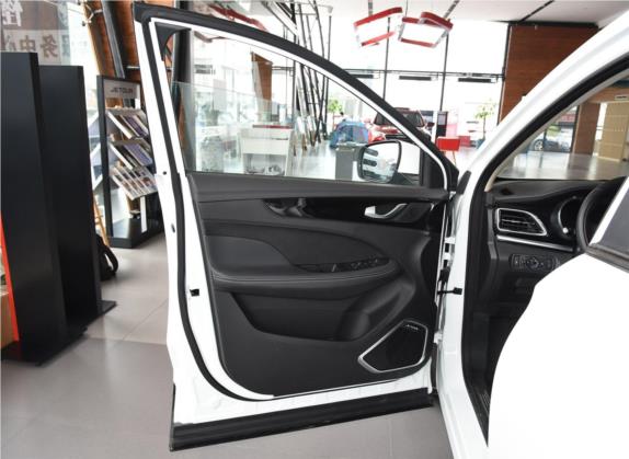 捷途X90 2019款 1.5T 自动智享型 7座 国V 车厢座椅   前门板