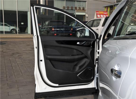 捷途X90 2019款 1.6T DCT智旅版 5座 国VI 车厢座椅   前门板
