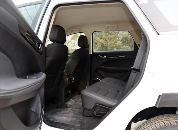 捷途X90 2019款 1.5T 手动悦享型 6座 国VI 车厢座椅   后排空间