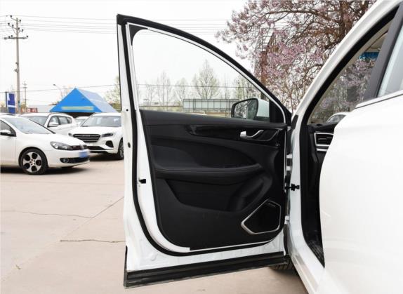 捷途X90 2019款 1.5T 手动悦享型 6座 国VI 车厢座椅   前门板