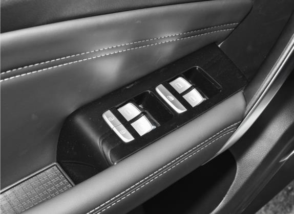 捷途X90 2020款 1.5T 手动影趣版 6座 车厢座椅   门窗控制