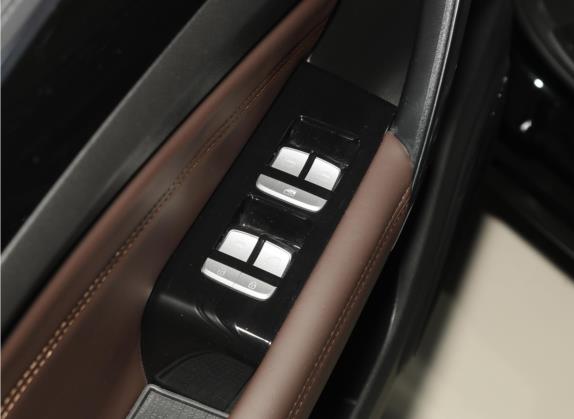 捷途X90 2022款 1.5T 手动影捷版 7座 车厢座椅   门窗控制