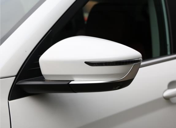 捷途X70S 2022款 1.5T DCT自由版 7座 外观细节类   外后视镜