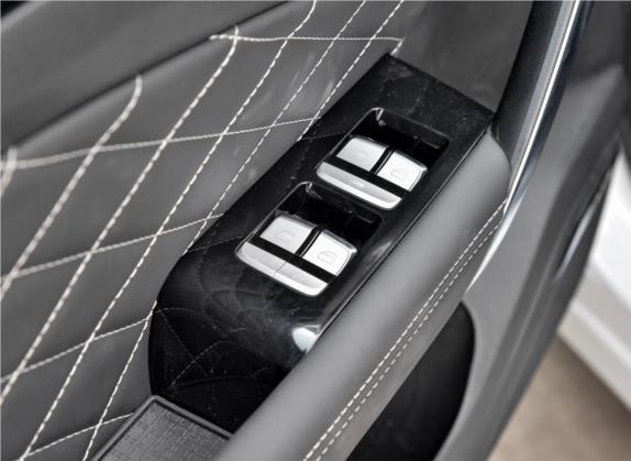 捷途X95 2020款 1.6T DCT发现Pro版 5座 车厢座椅   门窗控制