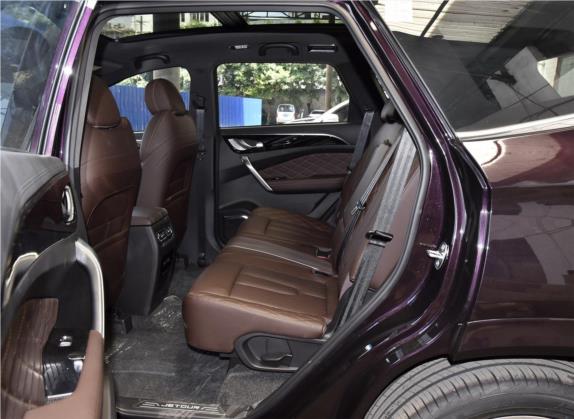 捷途X95 2020款 1.6T DCT热爱Pro版 7座 车厢座椅   后排空间
