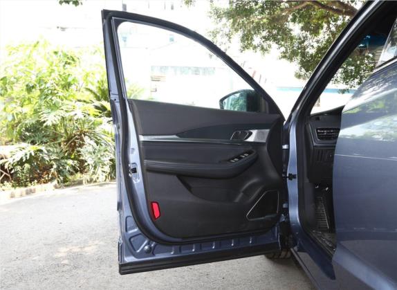 捷途X70 Coupe 2020款 1.6T DCT潮PLUS 5座 车厢座椅   前门板