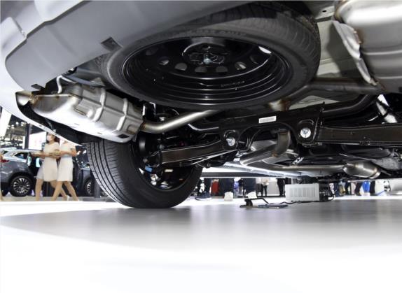 捷途X70 PLUS 2021款 1.6T DCT天 5座 其他细节类   备胎