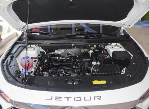 捷途X70 PLUS 2021款 1.6T DCT辰 5座 其他细节类   发动机舱