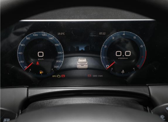 捷途X70 PLUS 2021款 改款 1.5T 手动风 7座 中控类   仪表盘