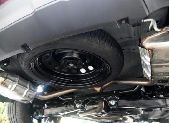 捷途X70 PLUS 2023款 1.6T DCT强者PLUS 5座 其他细节类   备胎