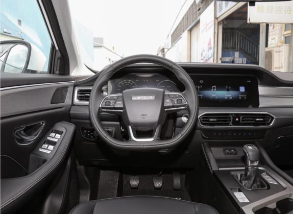 捷途X90 PLUS 2021款 1.5T 手动府邸 5座 中控类   驾驶位