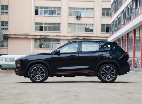 捷途大圣 2022款 1.6T DCT王者SPORT 外观   正侧