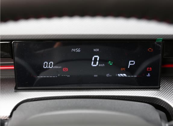 捷途大圣 2022款 1.6T DCT王者ULTRA 中控类   仪表盘