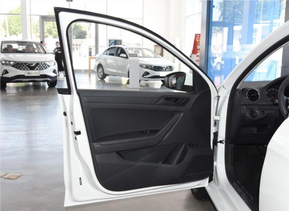 捷达VA3 2019款 1.5L 手动进取版 车厢座椅   前门板