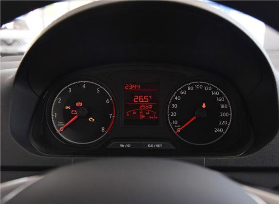 捷达VA3 2019款 1.5L 手动进取版 中控类   仪表盘