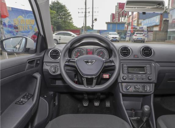 捷达VA3 2021款 1.5L 手动进取版 中控类   驾驶位