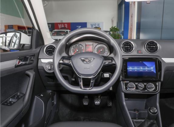 捷达VA3 2021款 1.5L 手动悦享版 中控类   驾驶位