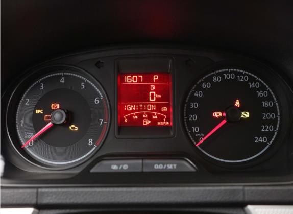捷达VA3 2021款 1.5L 自动悦享版 中控类   仪表盘