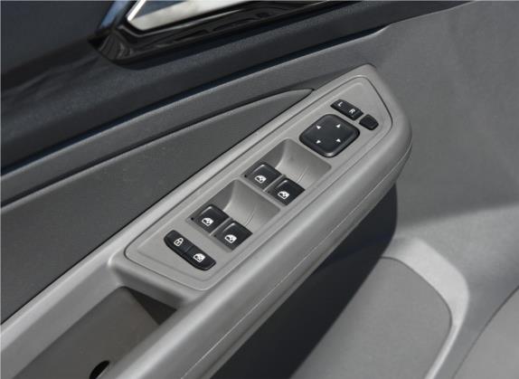 捷达VS5 2019款 280TSI 手动进取型 车厢座椅   门窗控制