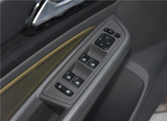 捷达VS5 2019款 280TSI 自动悦享型 车厢座椅   门窗控制