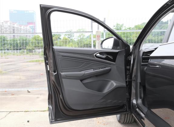 捷达VS5 2021款 280TSI 自动荣耀型 车厢座椅   前门板