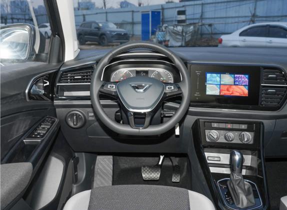 捷达VS5 2022款 280TSI 自动进取型Pro 中控类   驾驶位