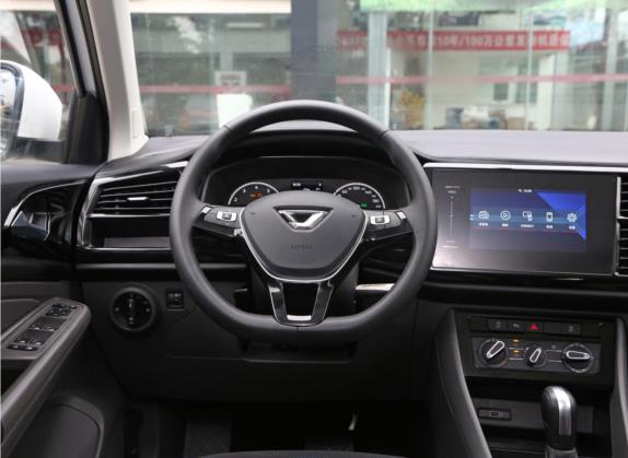 捷达VS7 2020款 1.4T 自动三十而立版 中控类   驾驶位