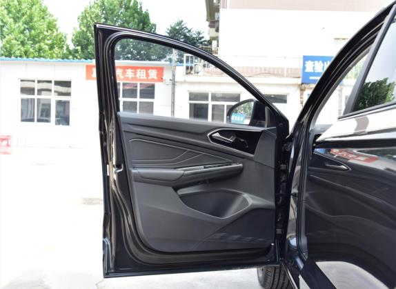 捷达VS7 2021款 黑锋版 1.4T 自动悦享版 车厢座椅   前门板